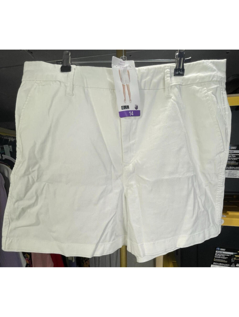 Gloria Vanderbilt White Chino Shorts Women’s 14 Mid Rise Stretch 5 Inch Inseam.